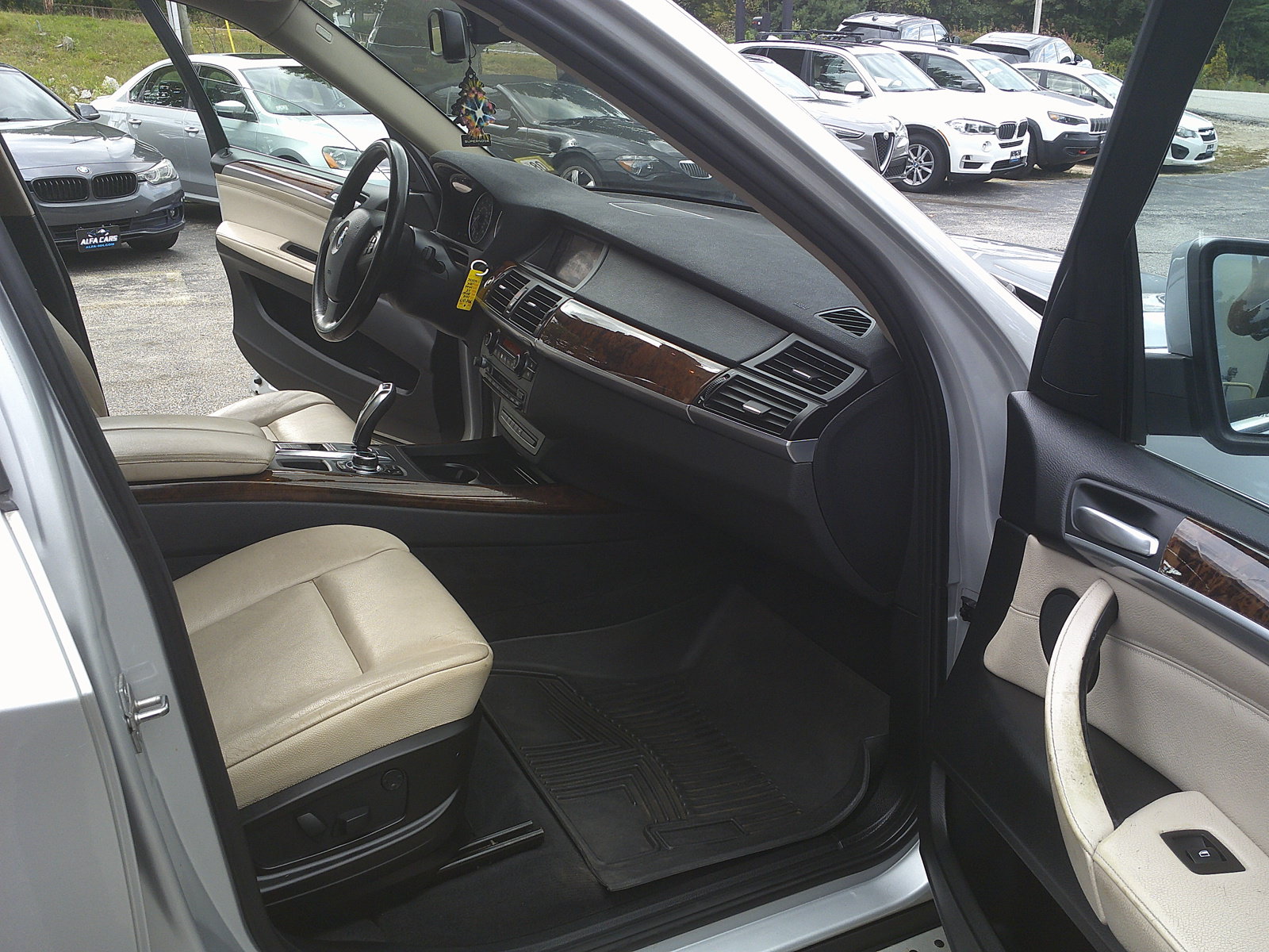Used 2012 BMW X5 xDrive50i AWD/4WD image 11