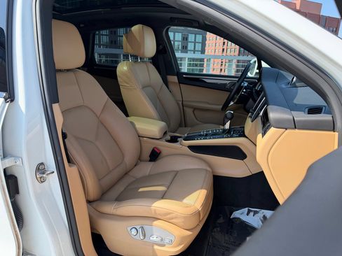 Used 2018 Porsche Macan S AWD/4WD image 20