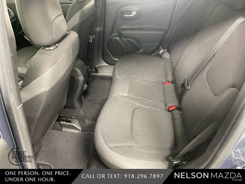 Used 2019 Jeep Renegade Altitude w/ Quick Order Package 22M image 33