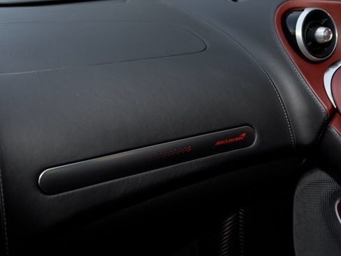 New 2025 McLaren GTS RWD image 39