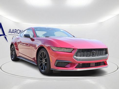 Used 2025 Ford Mustang Premium RWD image 3