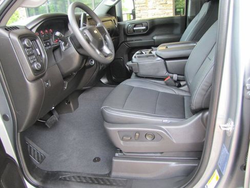 Used 2026 Chevrolet Silverado 2500 Custom w/ Custom Value Package AWD/4WD image 12