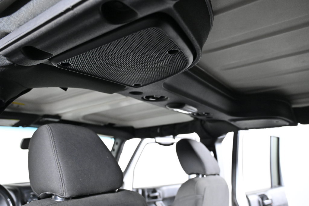 Used 2018 Jeep Wrangler Unlimited Sport S AWD/4WD image 25