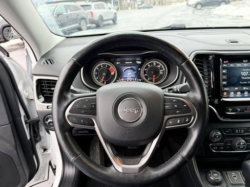 Used 2020 Jeep Cherokee Limited w/ Technology Group image 14