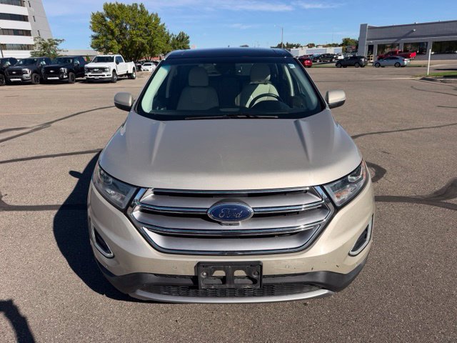 Used 2018 Ford Edge Titanium w/ Equipment Group 302A AWD/4WD image 5
