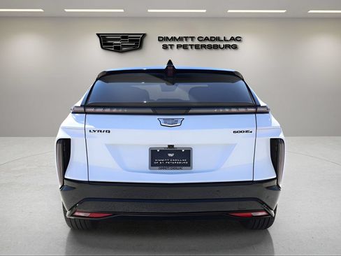 New 2026 Cadillac Lyriq Sport w/ LPO, ONYX Package AWD/4WD image 4