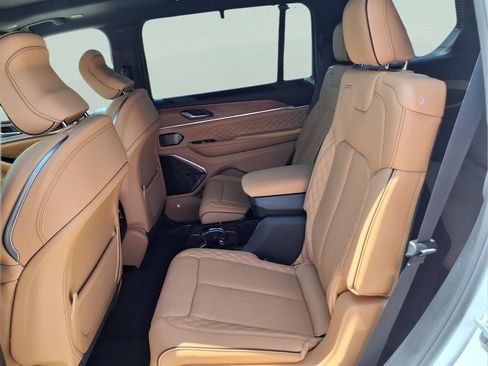 New 2026 Jeep Grand Cherokee L Summit w/ Advanced Protech Group IV AWD/4WD image 12