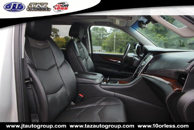 Used 2019 Cadillac Escalade ESV Premium Luxury w/ Escalade Sport Edition AWD/4WD image 10