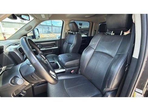 Used 2018 RAM 2500 Laramie w/ Sport Appearance Group AWD/4WD image 15