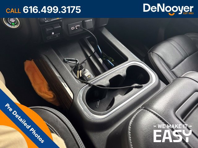 Used 2020 Chevrolet Silverado 2500 High Country w/ LPO, Dark Essentials Package AWD/4WD image 15