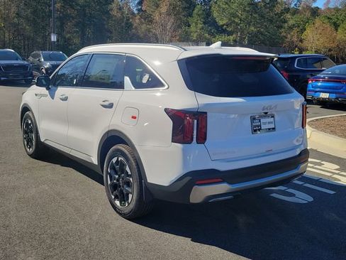 New 2026 Kia Sorento S w/ S Panoramic Sunroof Package image 6