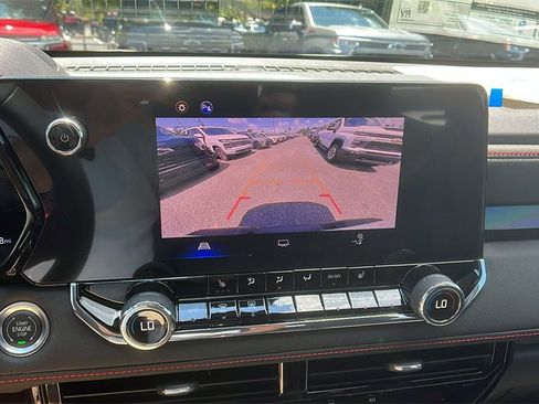 New 2025 Chevrolet Colorado Z71 image 26