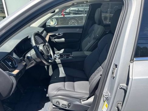 Certified 2025 Volvo XC90 B6 Plus AWD/4WD image 20
