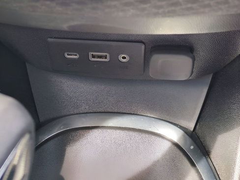 Used 2025 Chevrolet Malibu LT image 22