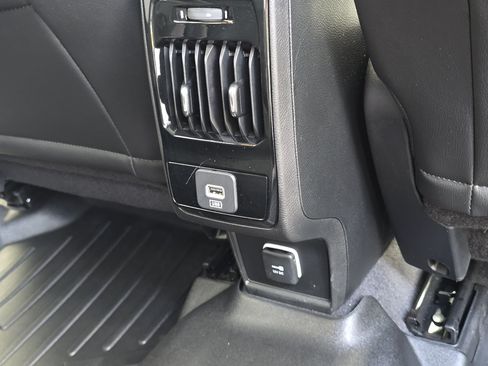 Used 2022 Jeep Compass Latitude AWD/4WD image 28