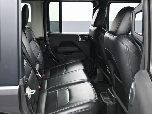 Used 2023 Jeep Wrangler Unlimited Sahara w/ Cold Weather Group image 35