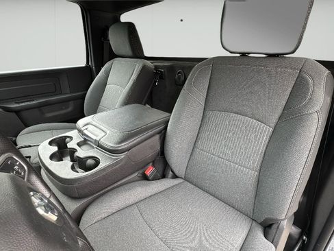 New 2024 RAM 4500 Tradesman image 15