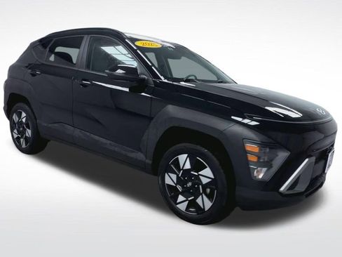 Used 2025 Hyundai Kona SEL AWD/4WD image 16