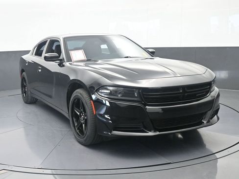 Used 2023 Dodge Charger SXT RWD image 9