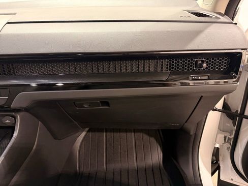 Used 2025 Honda CR-V EX-L image 29