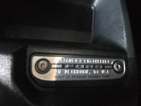 Used 2022 Ford Bronco 2-Door AWD/4WD image 30
