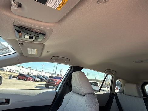 New 2026 Toyota Corolla Cross L image 12