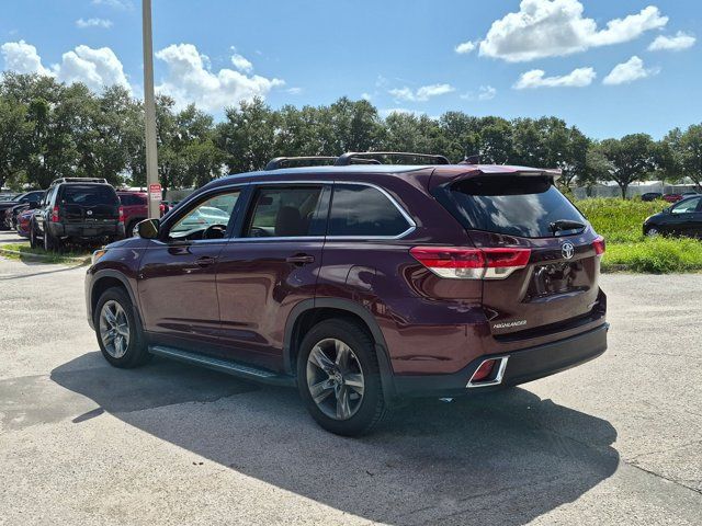 Used 2017 Toyota Highlander Limited Platinum AWD/4WD image 7