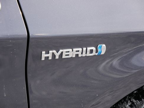 Used 2010 Toyota Prius Three image 8