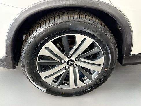 Used 2021 Mitsubishi Outlander Sport ES image 32