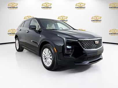 Used 2024 Cadillac XT4 Luxury w/ Cold Weather Package