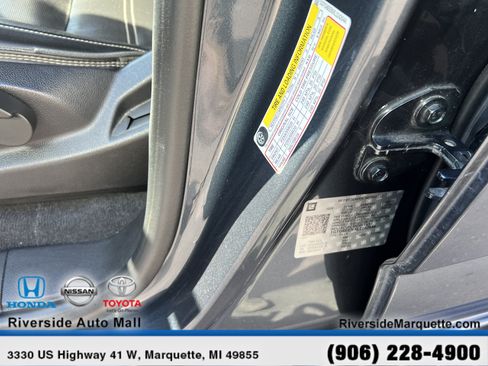Used 2020 GMC Canyon Denali AWD/4WD image 14