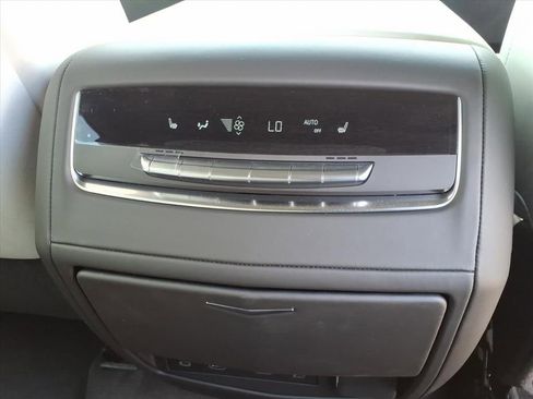 Used 2026 Cadillac Escalade ESV Platinum Sport w/ LPO, ONYX Package AWD/4WD image 14