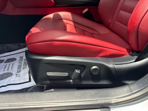 Used 2021 Lexus IS 350 F Sport RWD image 13