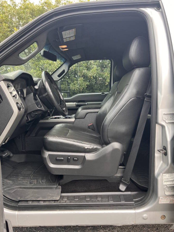 Used 2016 Ford F250 Lariat w/ Lariat Interior Package AWD/4WD image 13