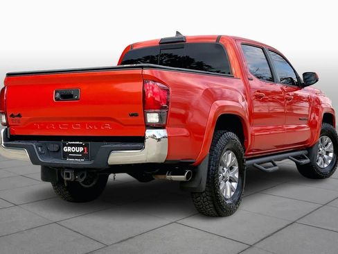 Used 2018 Toyota Tacoma SR5 image 13