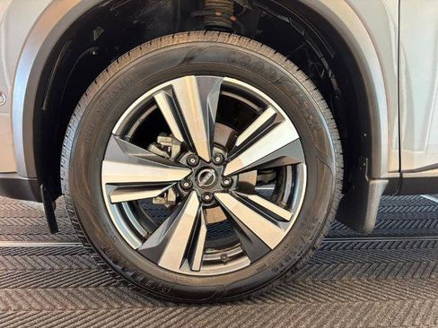 Certified 2023 Nissan Rogue Platinum w/ Platinum Premium Package AWD/4WD image 12