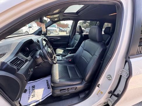 Used 2019 Honda Passport EX-L image 16