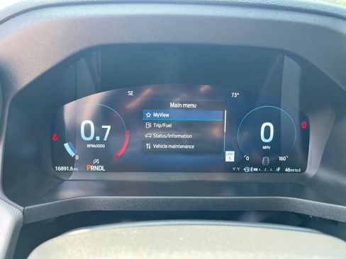 Used 2025 Ford Explorer Active RWD image 17