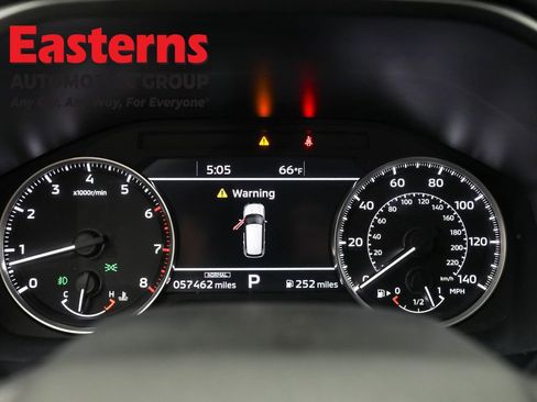 Used 2024 Mitsubishi Outlander SE image 17