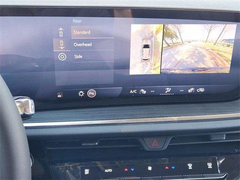 New 2025 Buick Envision Preferred image 13