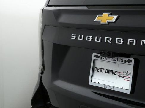 New 2026 Chevrolet Suburban High Country w/ Sun And Tow Package image 33