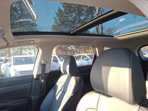 New 2025 Kia Sorento EX w/ Panoramic Sunroof Package image 10