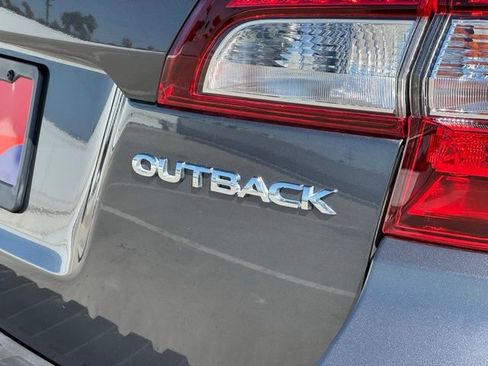 Used 2019 Subaru Outback 2.5i Limited w/ Popular Package #2 AWD/4WD image 25