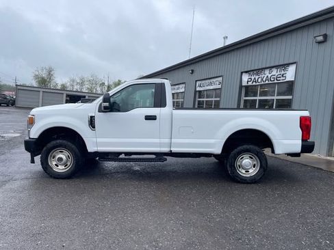 Used 2022 Ford F350 XL w/ Power Equipment Group AWD/4WD image 4