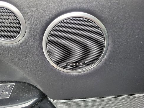 Used 2018 Land Rover Range Rover Sport HSE image 15