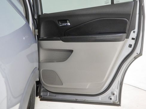 Used 2018 Honda Pilot EX-L image 37