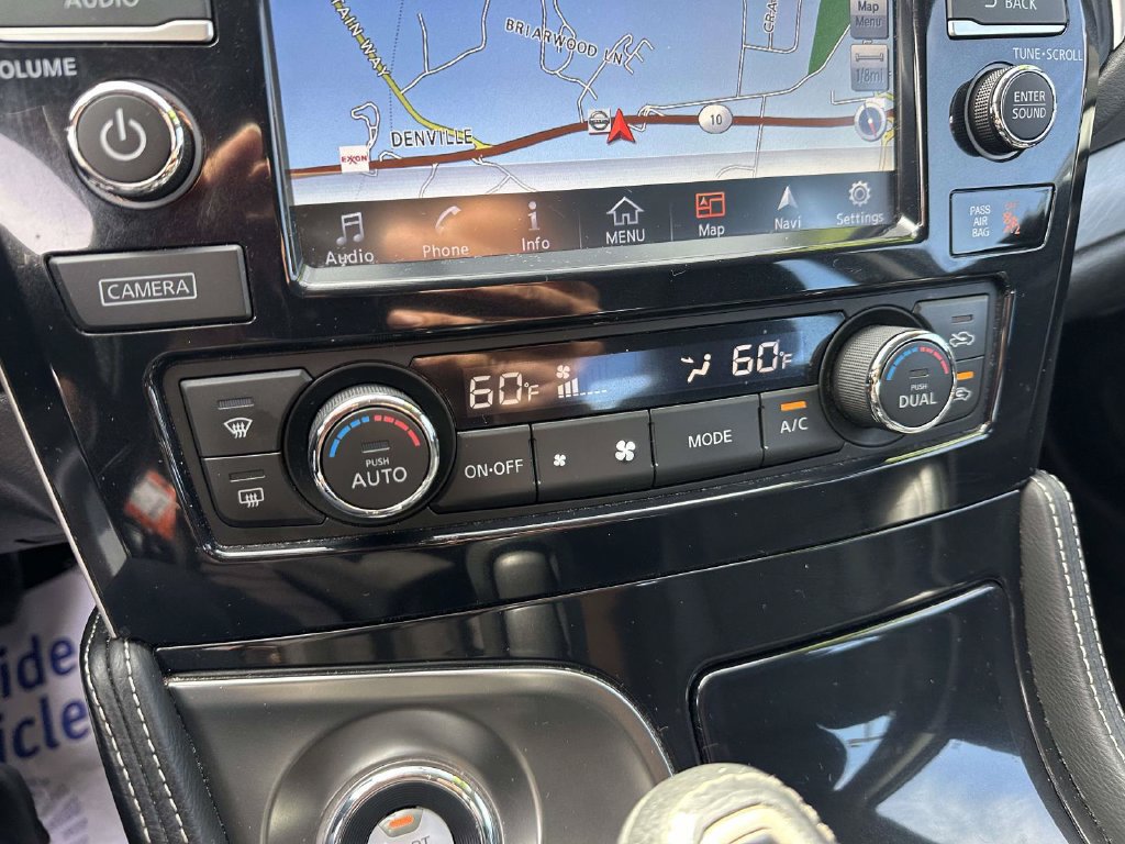 Used 2018 Nissan Maxima 3.5 SL FWD image 26