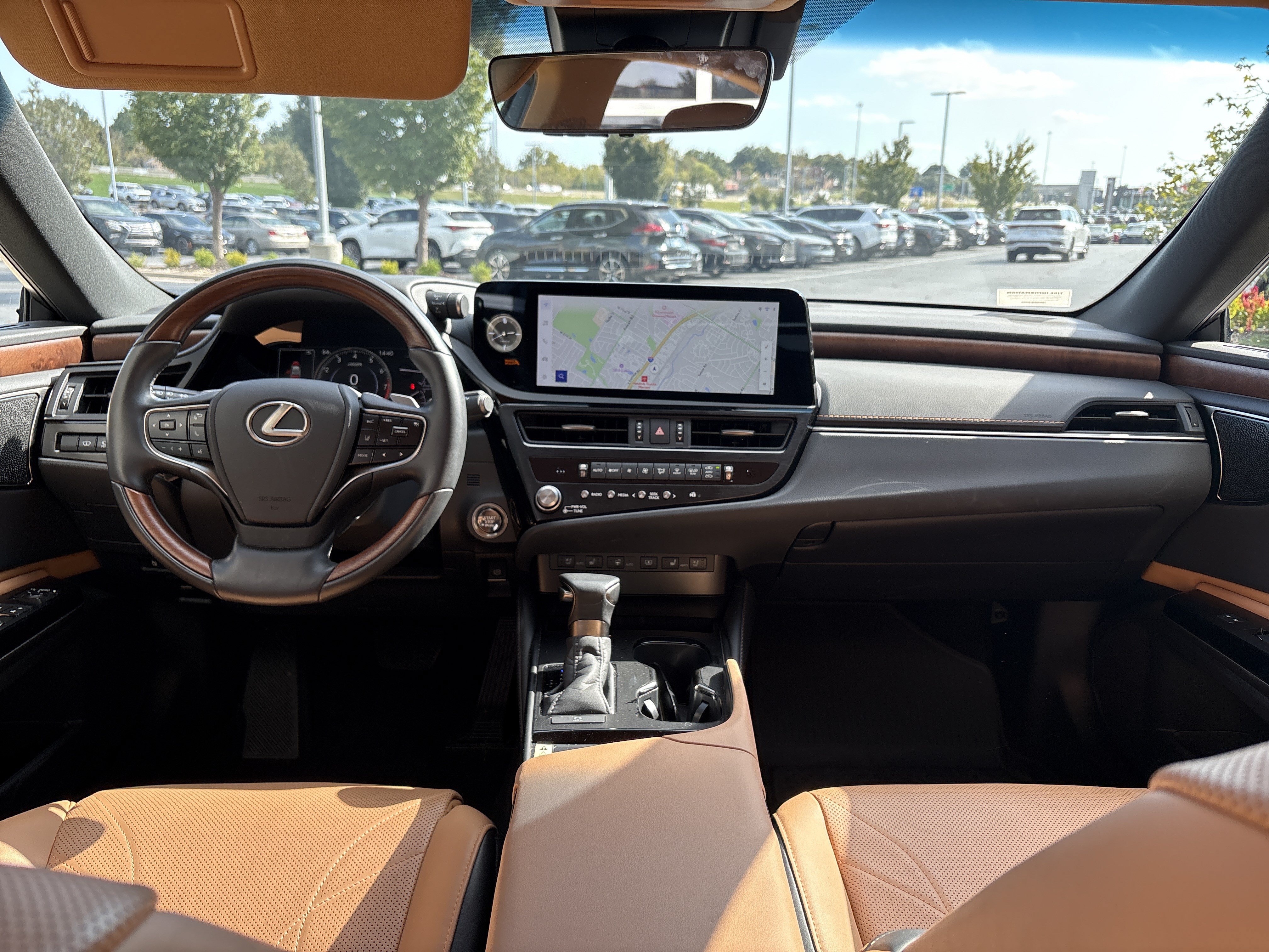 Used 2025 Lexus ES 350 Ultra Luxury FWD image 29