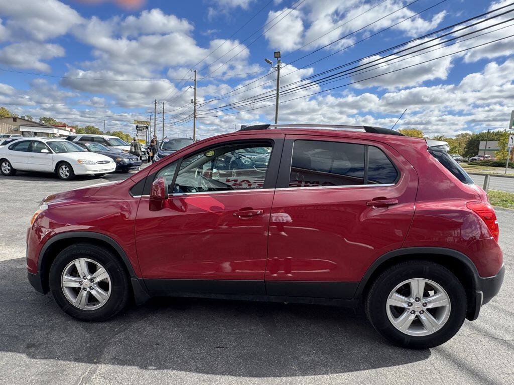 Used 2015 Chevrolet Trax LT w/ LPO, Protection Package FWD image 3