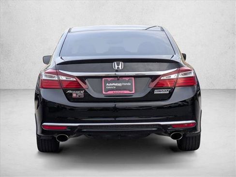 Used 2017 Honda Accord Sport Special Edition image 7